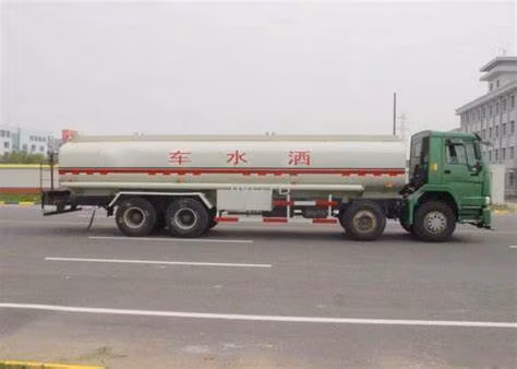 Chino 190HP 230HP Euro 2 Euro 3 Euro 4 Euro 5 Tanque de agua limpia 9 Cbm Tanque de aguas residuales 7 Cbm Camión de lavado de carreteras de alta presión Camión barredora de carreteras
