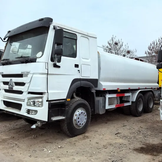 Camión de agua Camión de pulverización de 20000 litros 6X4 Camiones cisterna de agua